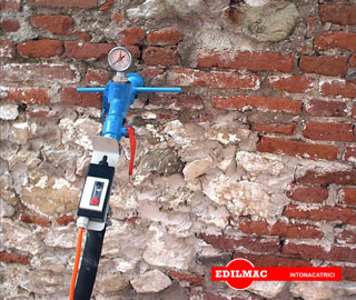 controlled pressure injection with cement on the walls